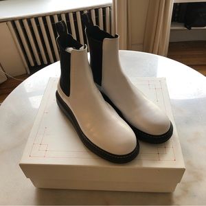 Alexander McQueen White Leather Chelsea Boots US 10 (EU 43) w Box and Dust Bag
